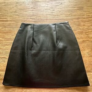 NWT Old Navy Black Faux Leather Mini Skirt